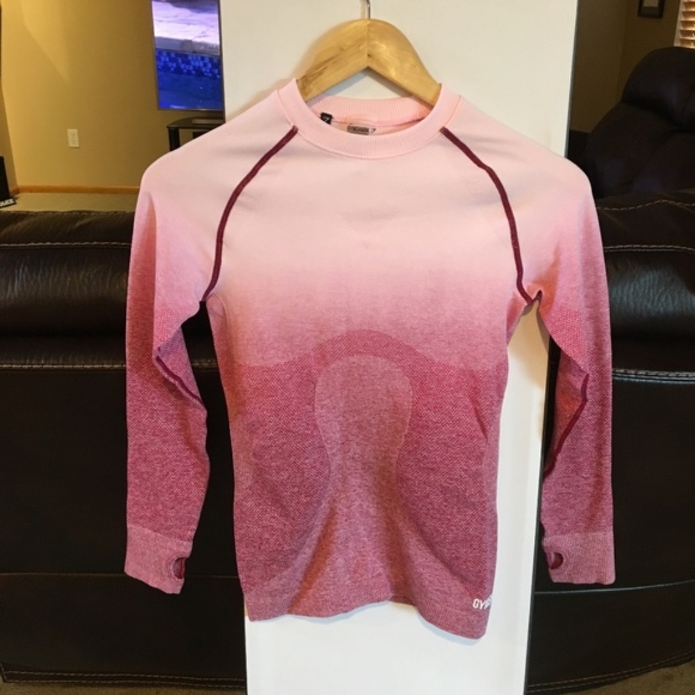 NWOT Pink Ombre Gymshark Seamless Top - Small